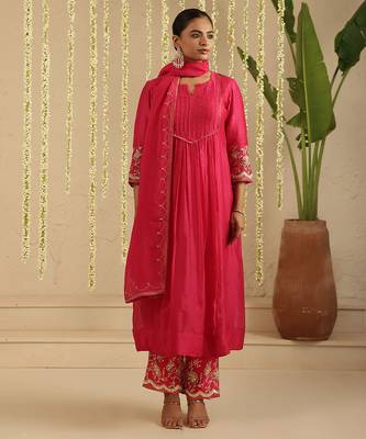 Hot pink hand woven chanderi kurta set 2