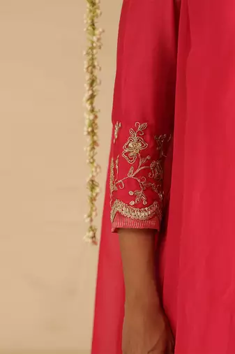 Hot pink hand woven chanderi kurta set
