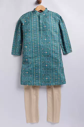 Cotton knit full sleeves all over printed kurta pyjama set - green
