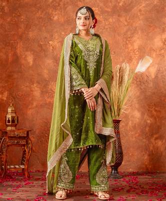 Green velvet silk embroidery work party wear suit - full  free size 1