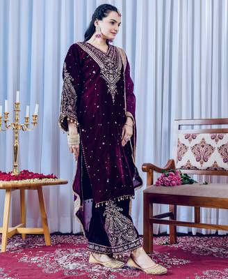 Rani velvet silk embroidery work party wear suit- full free size 3