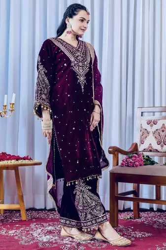 Rani velvet silk embroidery work party wear suit- full free size