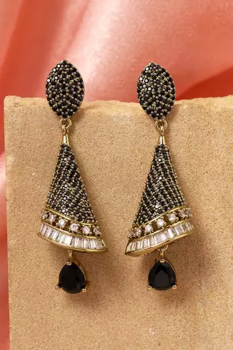 Black color american diamond earrings