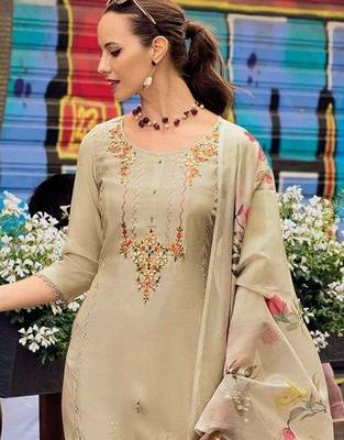 Trendmalls Beige Cotton Silk Hand Work Embroidery Kurta Palazzo Set with Printed Dupatta 3
