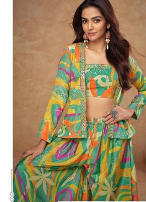 Green indo western crop top palazzo-Full Stitched Free size 2