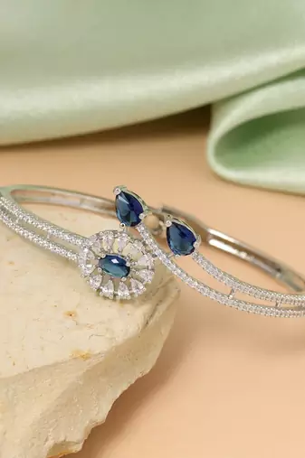 Blue color openable american diamond bracelet