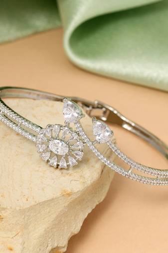Silver color openable american diamond bracelet