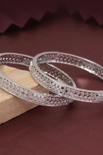 Silver color american diamond bangle size: 2.8