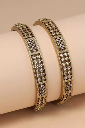 Gold color american diamond bangle size: 2.6