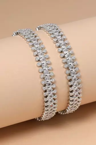 Silver color american diamond bangle size: 2.8