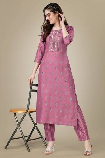 Lavender Rayon Kurta Salwar Set With Golden Sequin Embroidered