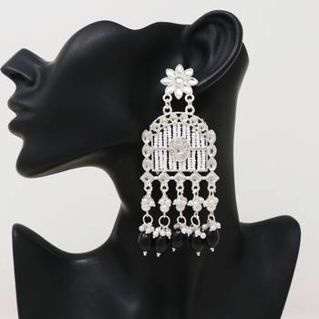 Kundan type zumka earring for girls 2