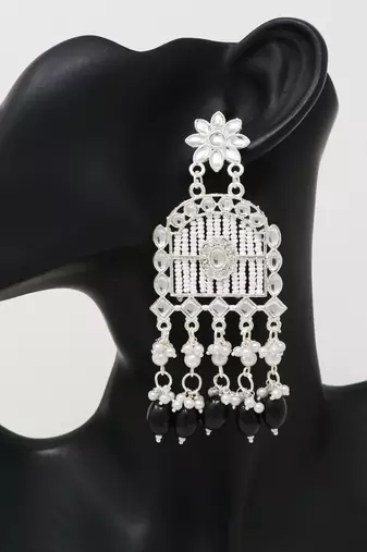 Kundan type zumka earring for girls