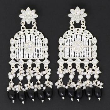 Kundan type zumka earring for girls 4