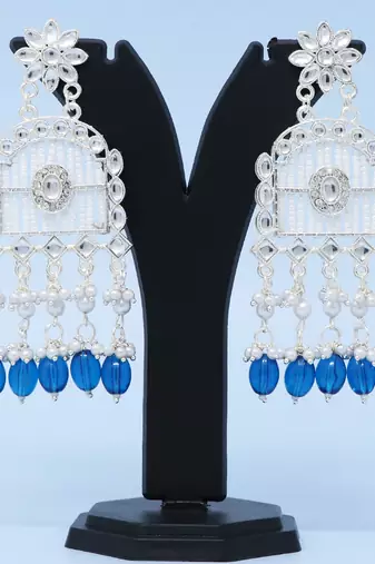 Kundan type zumka earring for girls