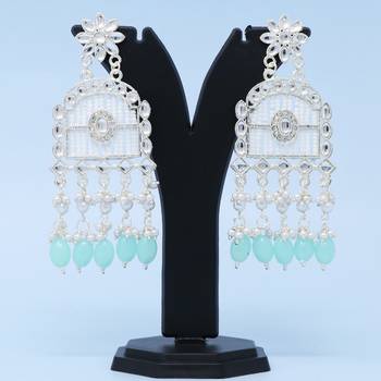 Kundan type zumka earring for girls 1