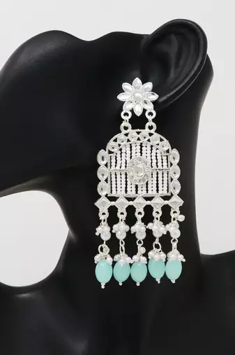 Kundan type zumka earring for girls