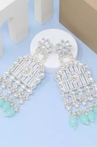 Kundan type zumka earring for girls