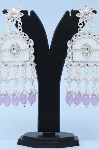 Kundan type zumka earring for girls