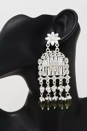 Kundan type zumka earring for girls
