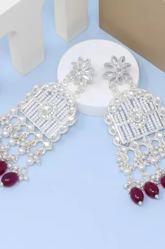 Kundan type zumka earring for girls