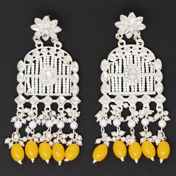 Kundan type zumka earring for girls 4