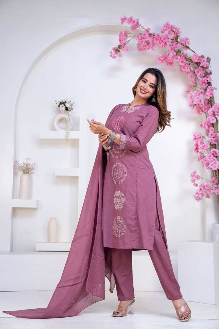 Floral printed lilac round neck pure cotton kurta set with trouser & dupatta