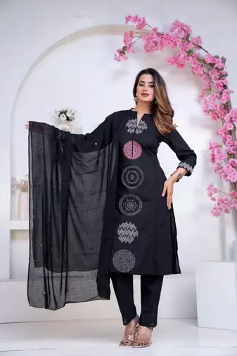 Floral printed black round neck pure cotton kurta set with trouser & dupatta