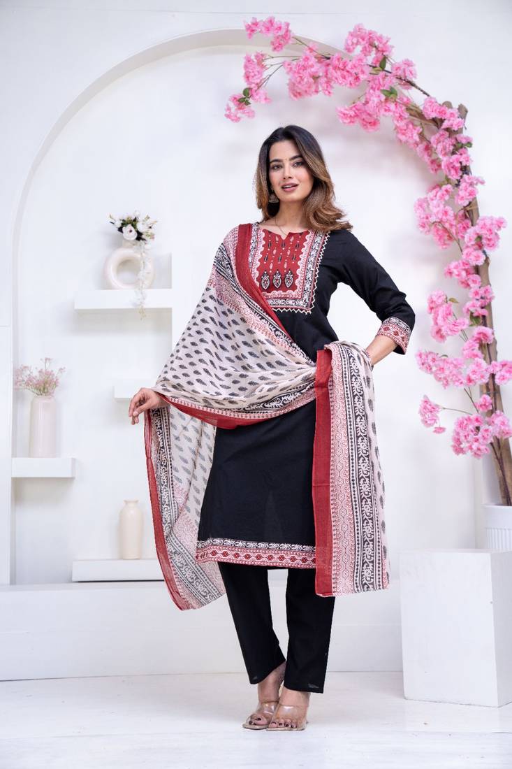 Floral printed black round neck pure cotton kurta set with trouser & dupatta