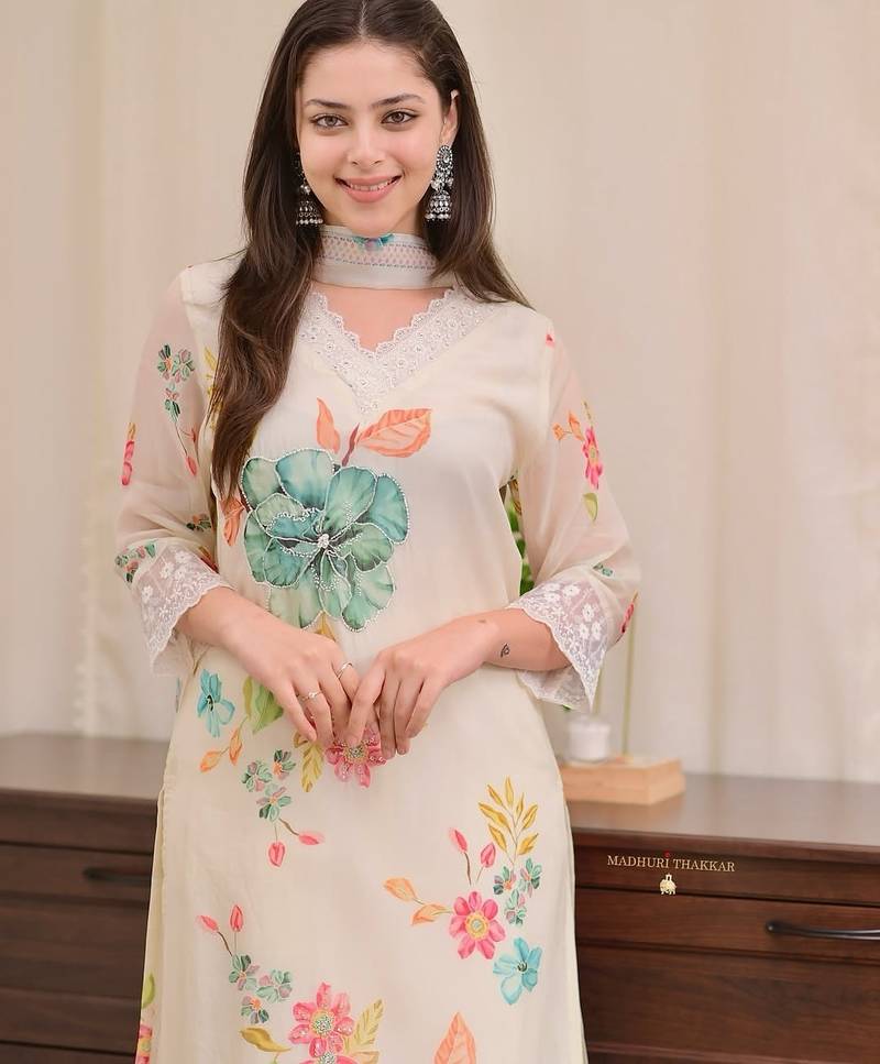 Floral embroidered off-white round neck pure cotton kurta set with trouser & dupatta