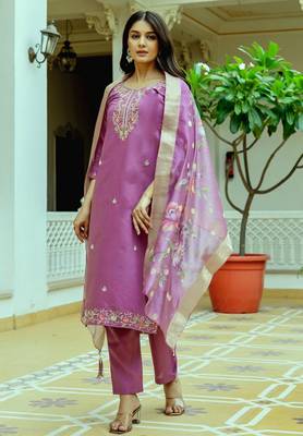 Pink color viscosee chanderi embroidery with printed readymade salwar suit 4