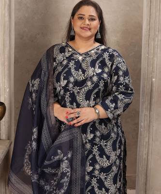 Navy blue color lichi viscosee prited plus size kurta set with dupatta 4