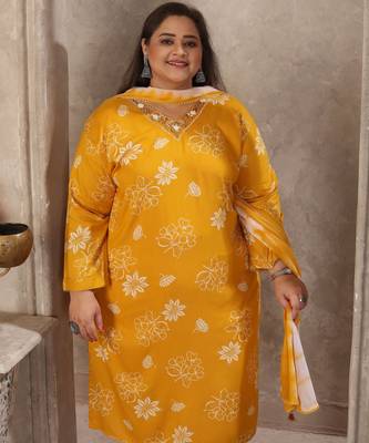 Mustard color rayon prited plus size kurta set with dupatta 4