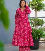 Pink color stylish top with bottom for graceful party looks