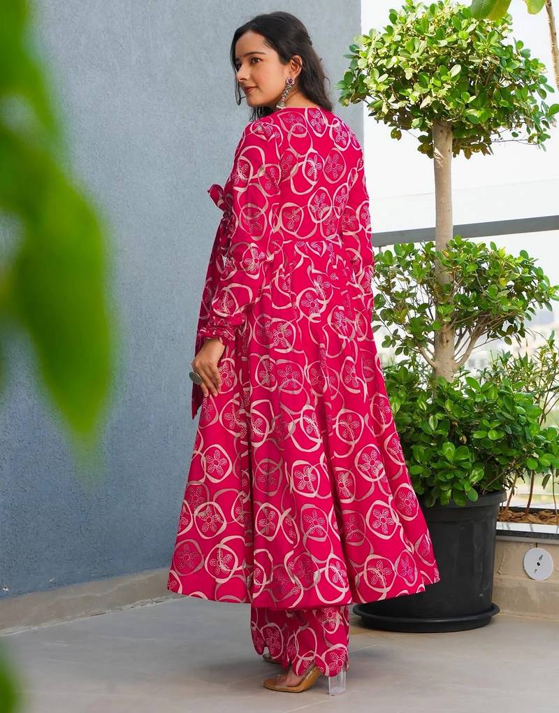 Pink color stylish top with bottom for graceful party looks