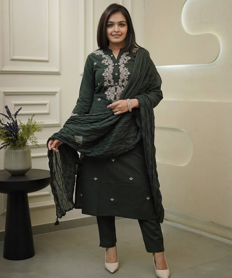 Green color rayon slub fabric ethnic reaymade kurta set with dupatta