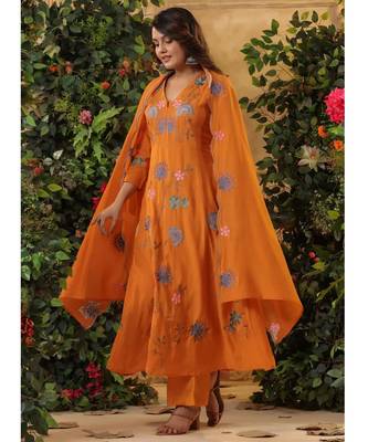 Orange color viscosee chanderi reaymade kurta set with dupatta 3