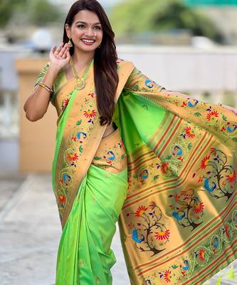parrot green paithani silk blend woven meenakari jacquard graceful wedding saree 3