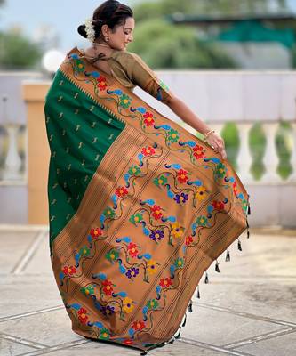green woven meenakari jacquard paithani silk blend ethnic saree 2