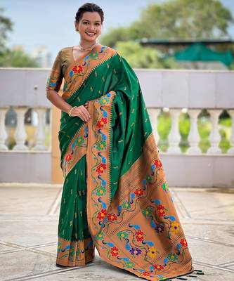 green woven meenakari jacquard paithani silk blend ethnic saree 4