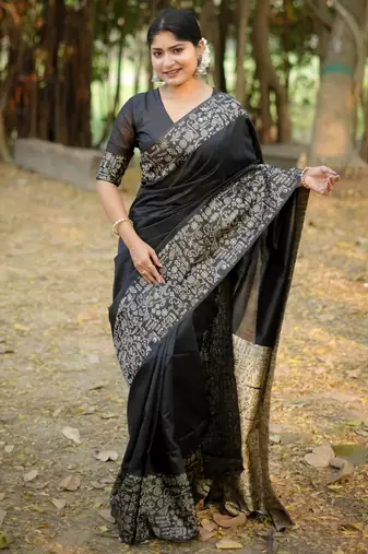 Black color handloom raw silk fabric ethnic designer partywear saree
