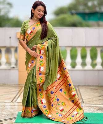 mahendi paithani silk blend woven meenakari jacquard heavy wedding special saree 4