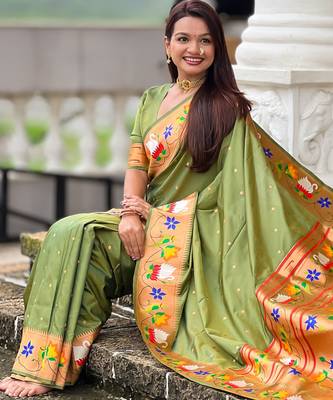 mahendi paithani silk blend woven meenakari jacquard heavy wedding special saree 5