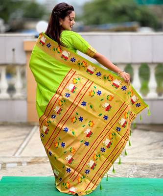 parrot green paithani silk blend woven meenakari jacquard heavy wedding special saree 2