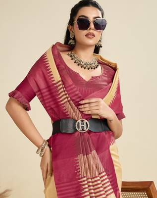 Cream khadi raw silk blend wevon pallu border ethnic festive wear saree 3