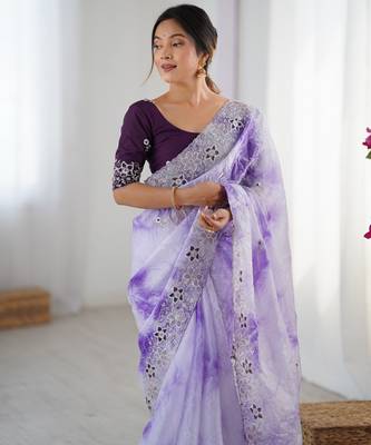 Lavender stylish girlie saree 4