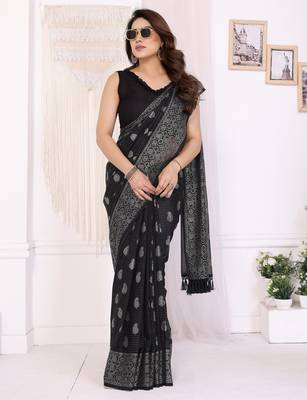 Black georgette foil printed ceremonial saree 5