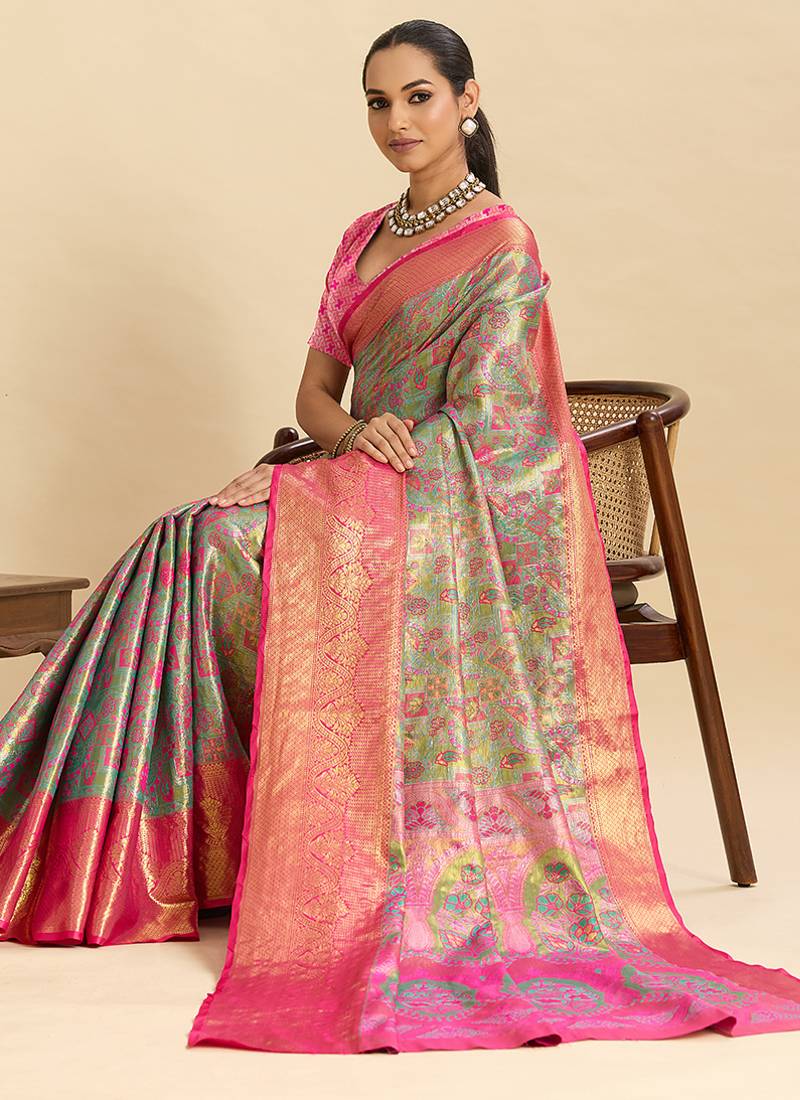 pink color graceful wevon jari designer silk blend blended partywear saree