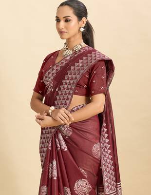 maroon ethnic soft art silk blend woven saree 3