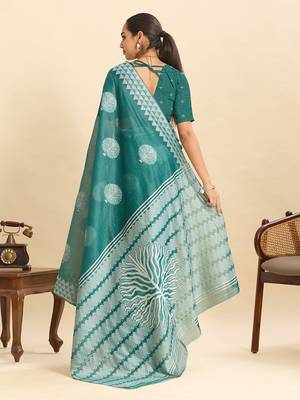 rama ethnic soft art silk woven saree 2